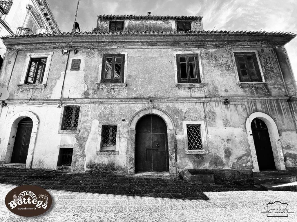 Casa & Bottega Apartments Rossano Buitenkant foto
